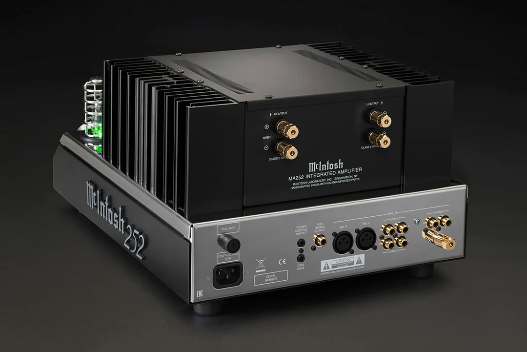 McIntosh MA252 Integrated Amplifier - Image 4